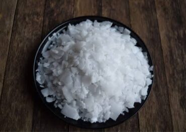 Caustic Soda Supplier in Nigeria for Water Treatment & Manufacturing | SNDB